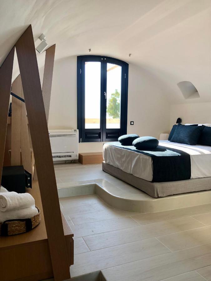 Candele Suites Fira  Bagian luar foto