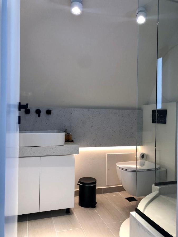 Candele Suites Fira  Bagian luar foto
