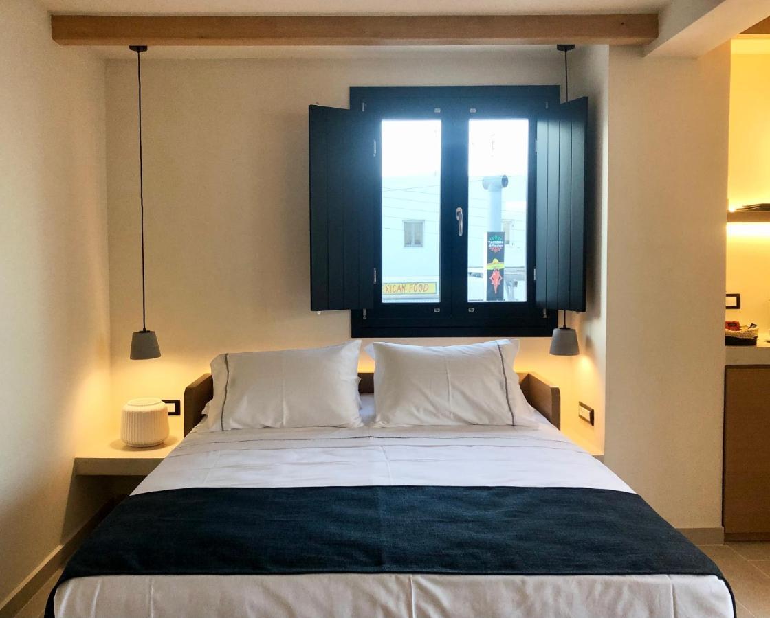 Candele Suites Fira  Bagian luar foto