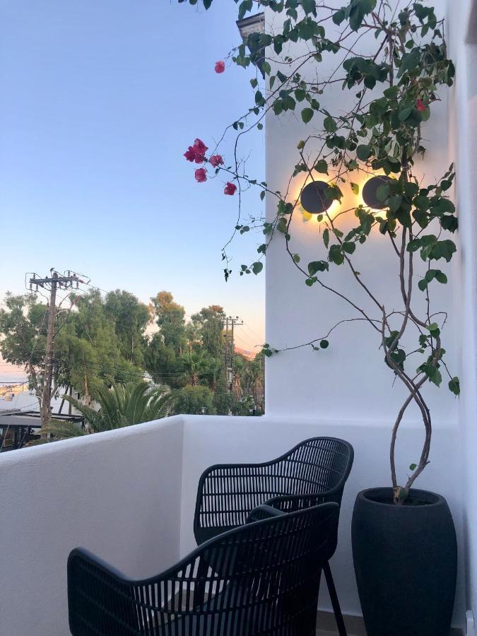 Candele Suites Fira  Bagian luar foto